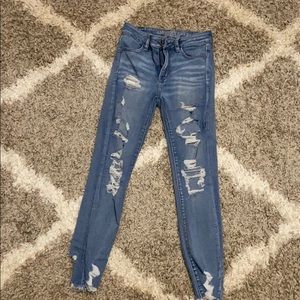 American eagle skinny jeans ripped